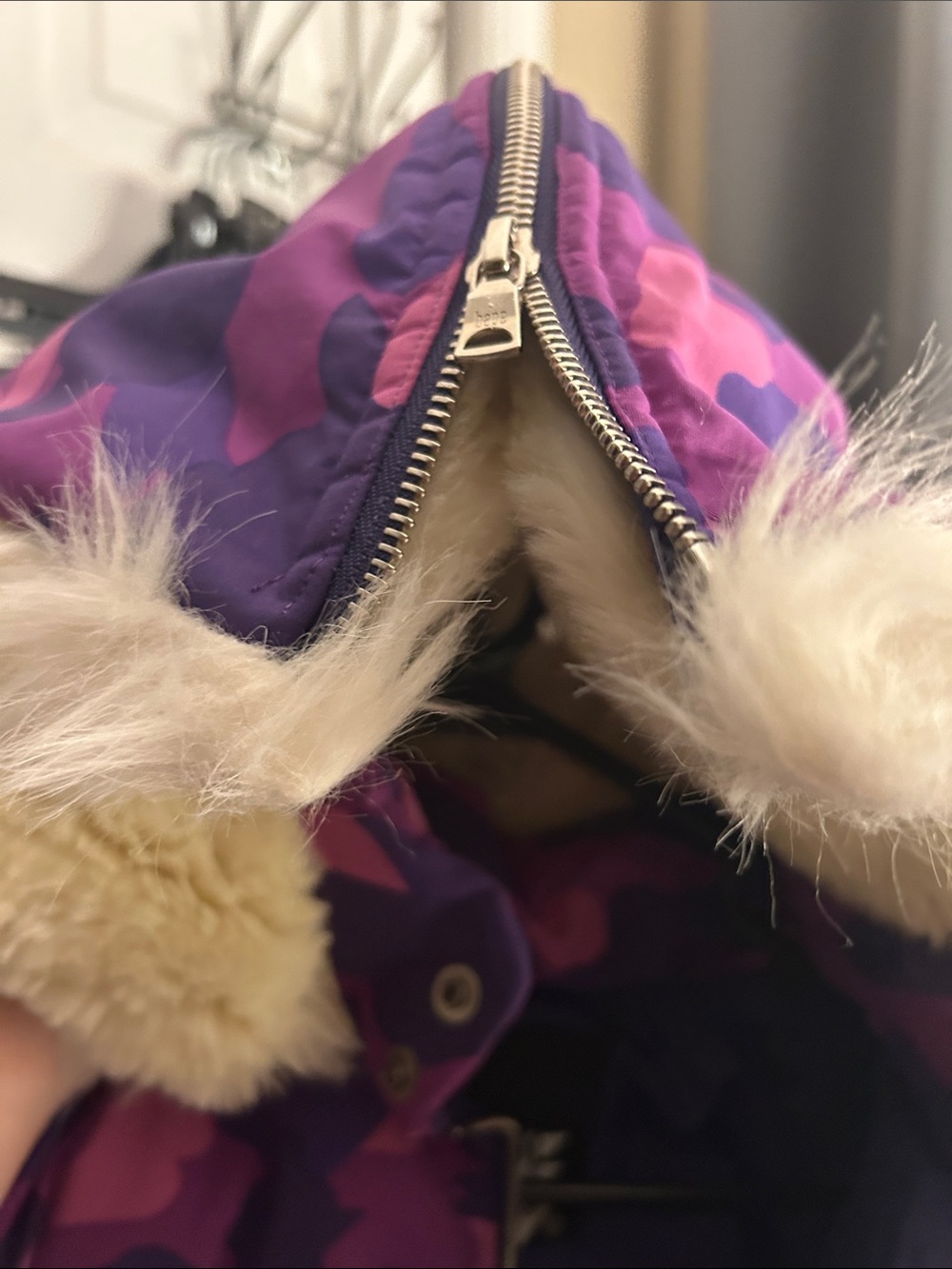 BAPE Purple Camo with fur-lined hood - Picture 6 of 6